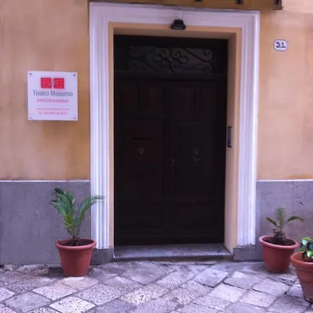 בית הארחה Teatro Massimo *